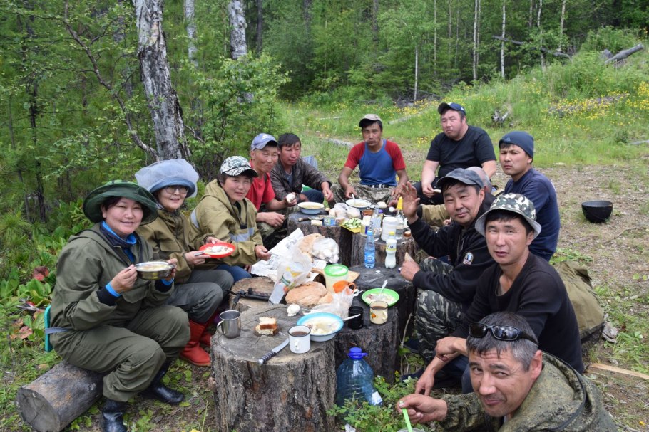 Бордюр метал. Серебро глянцевое 2,9х60