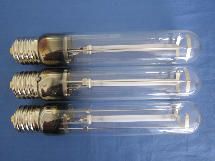 Лампа ДНАТ дневного света