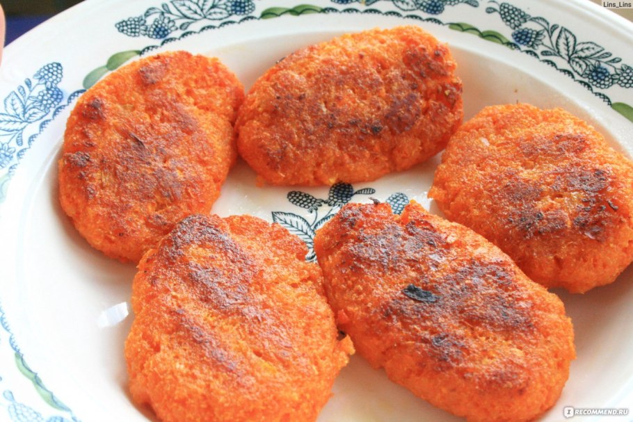 Морковные маффины с грецкими орехами