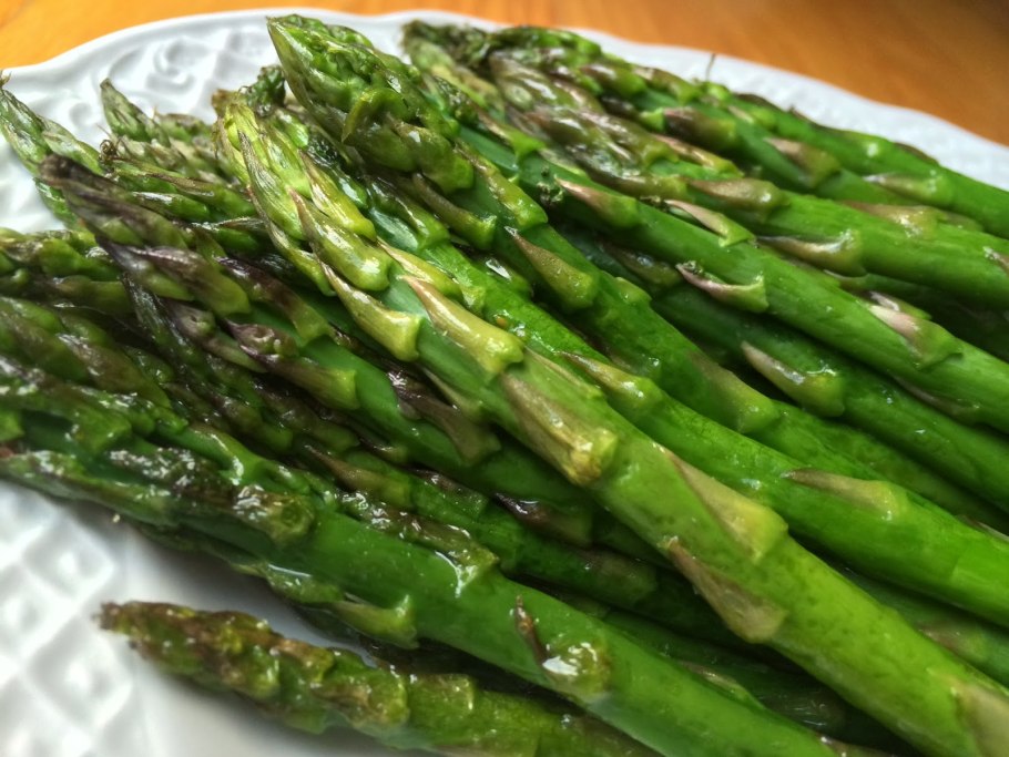 Зеленая спаржа