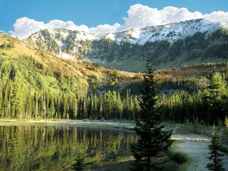 Канада природа озера лес горы