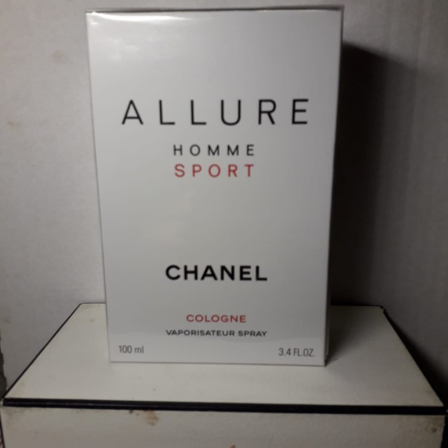 Пряная трава Любисток