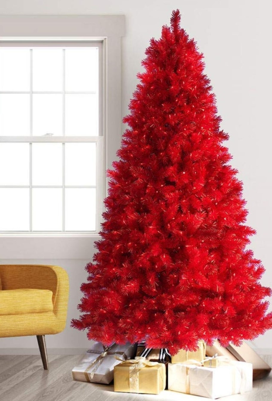 Красная елка