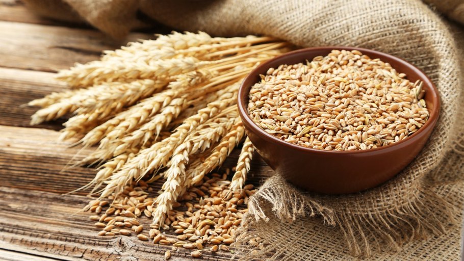 Цельные зерна пшеницы