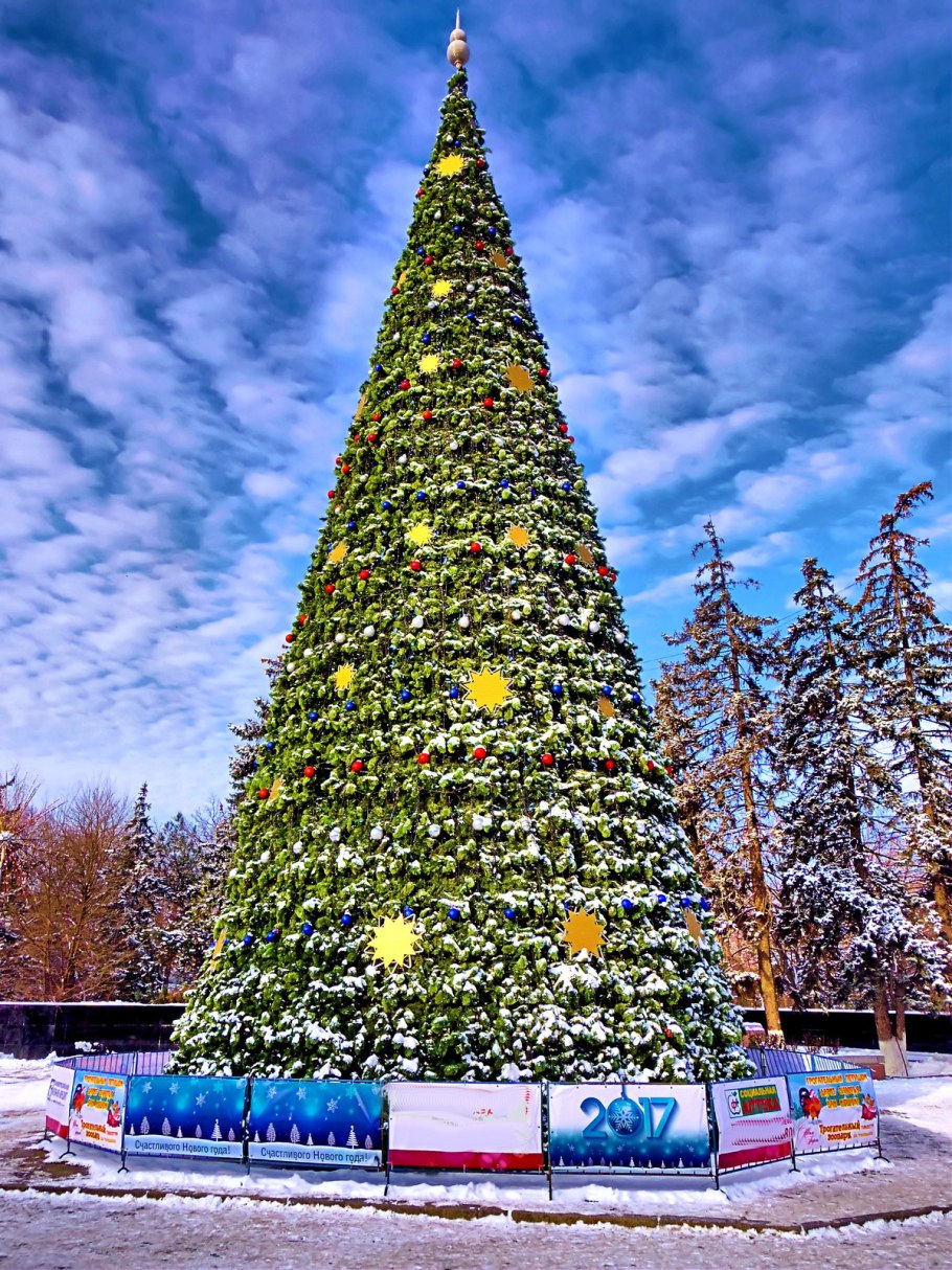 Искусственная елка 180см «Николь Lux»