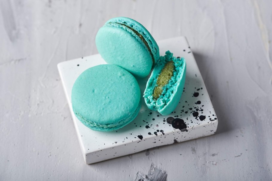 Мятные макаронс