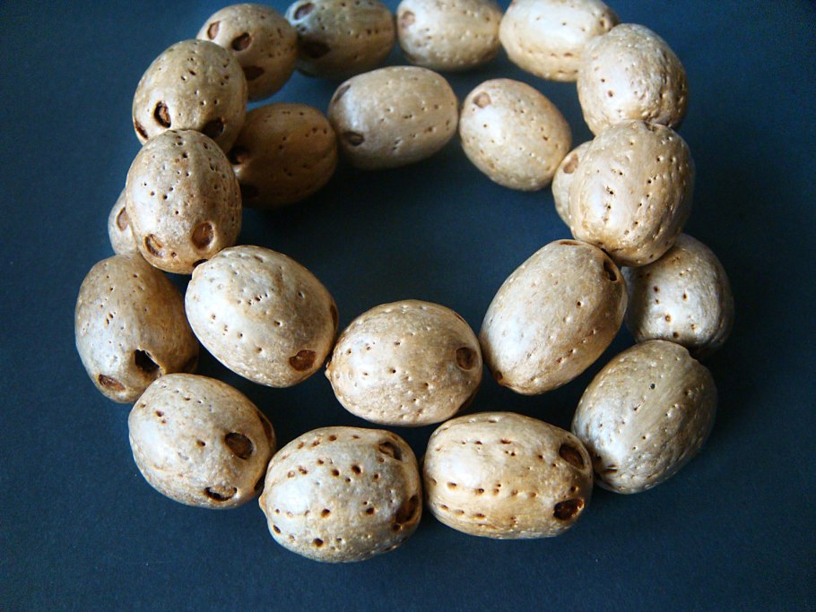 Женское лицо в возрасте