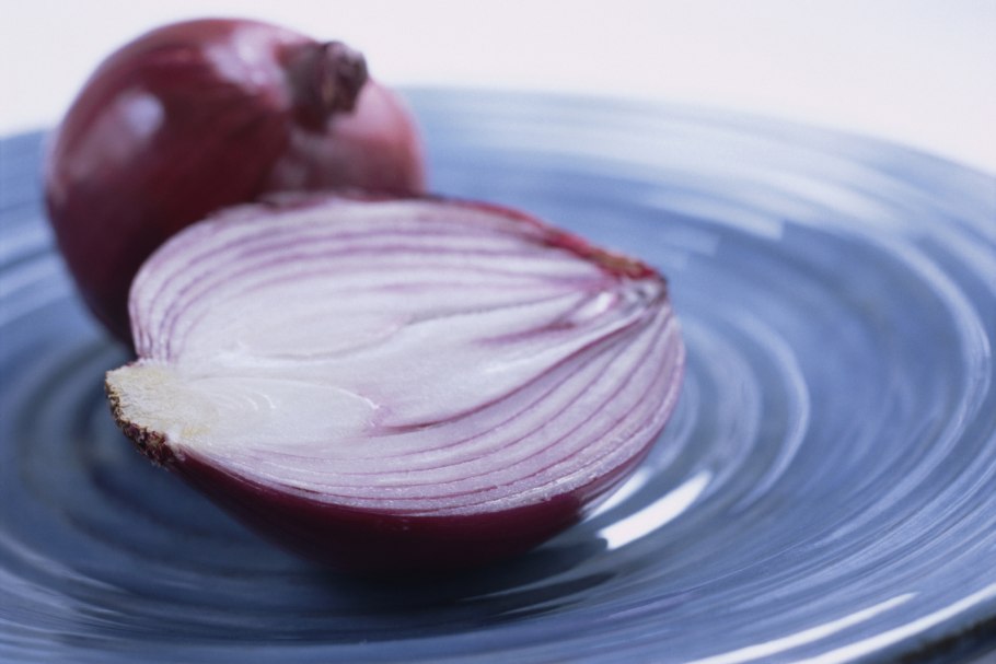 Лук репчатый Ялтинский красный