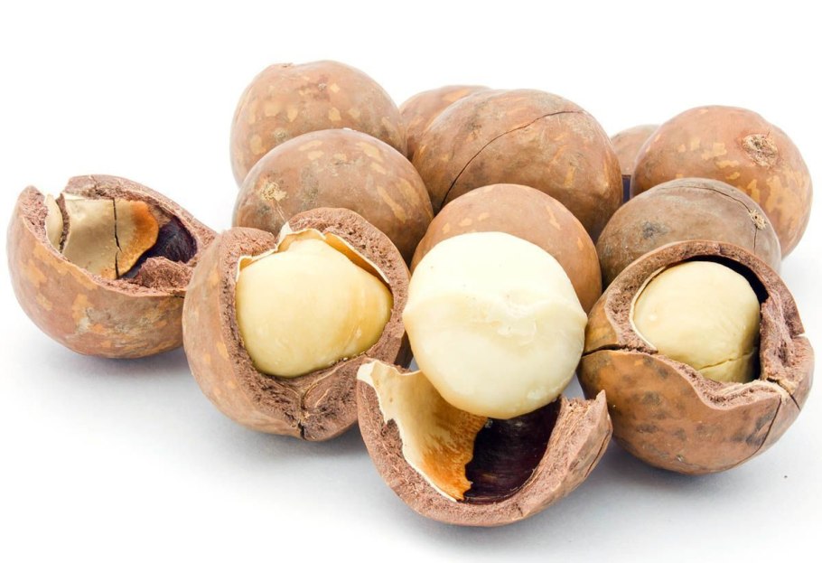 Орех грецкий (Juglans Regia)