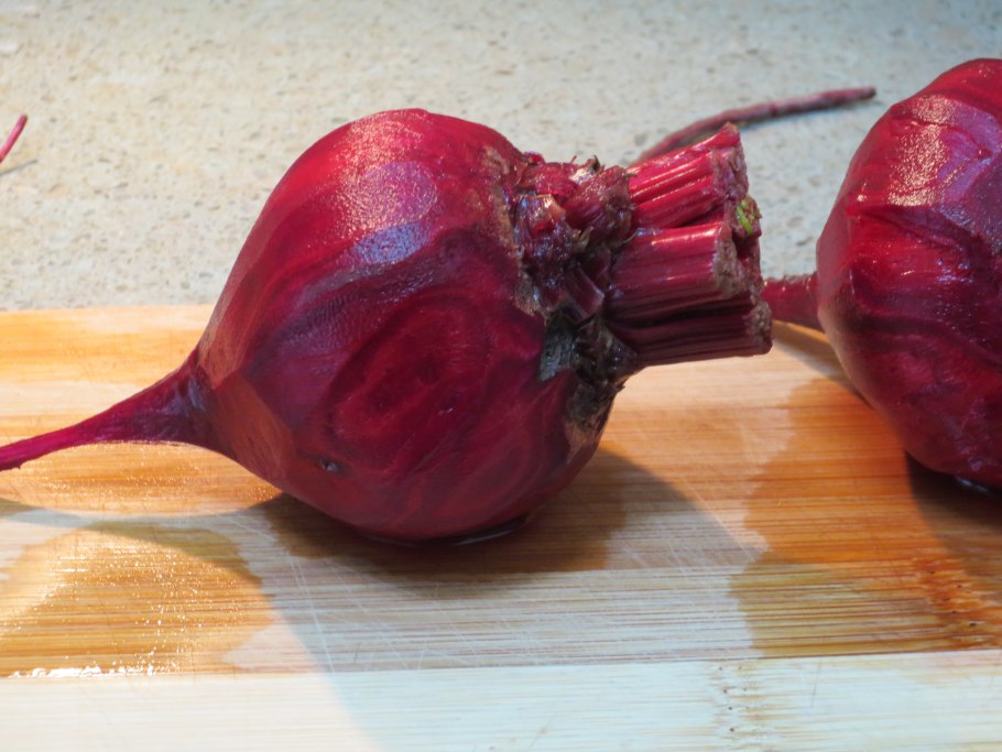 Фиолетовая свекла