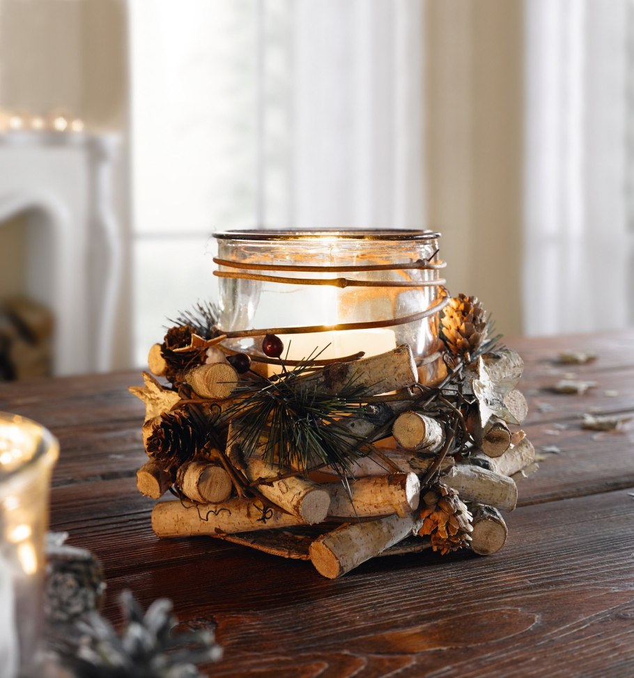 Подсвечник из веток