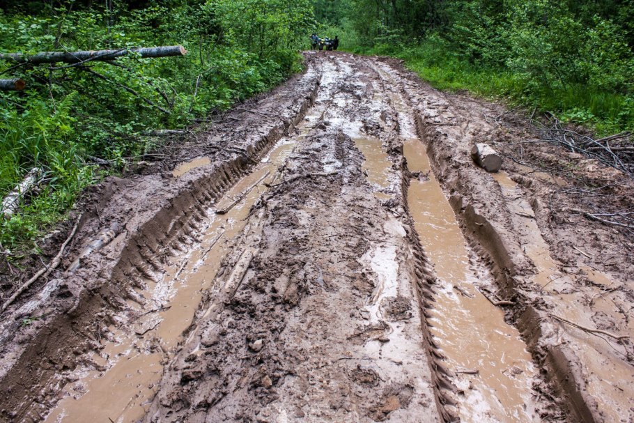 Глиняная дорога