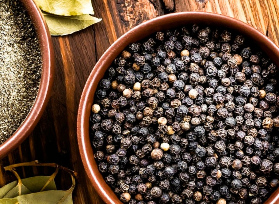 Перец чёрный горошек