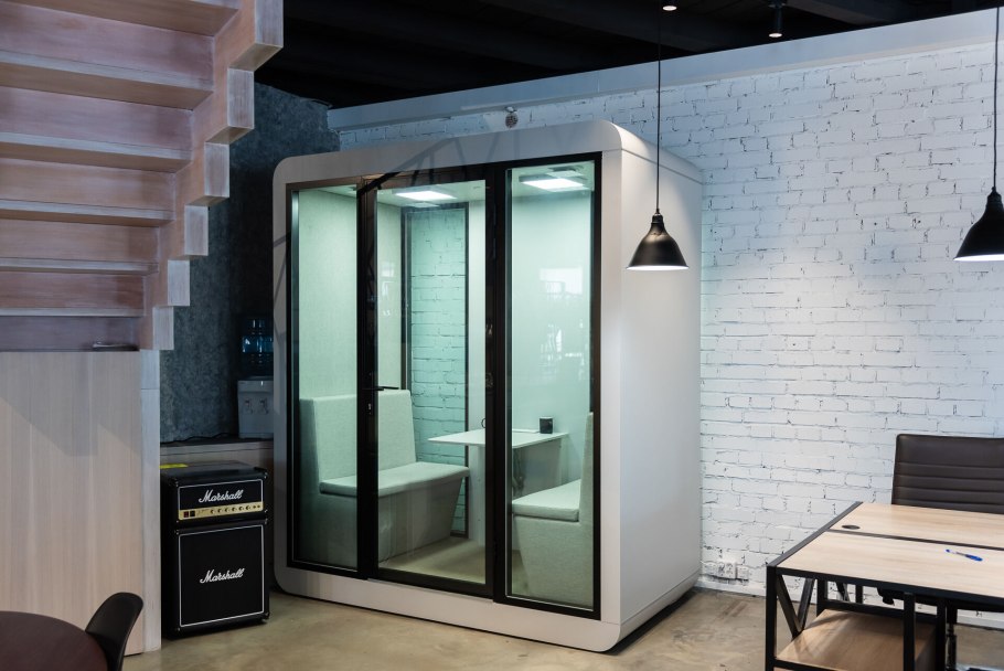 Кабинки акустические наяда