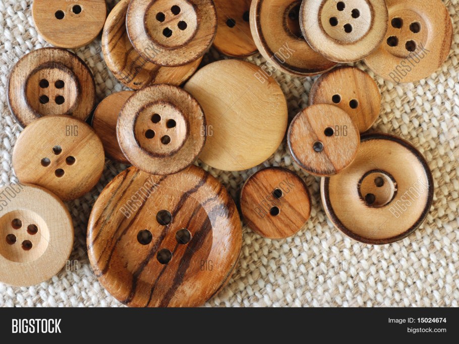 Аппликация дерево с пуговицами