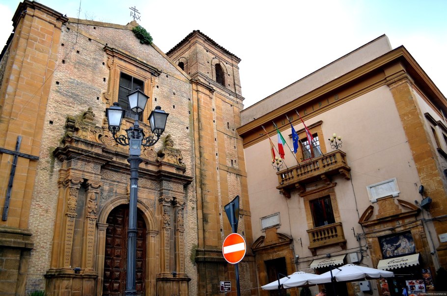 Собор Сан Джорджо Сицилия