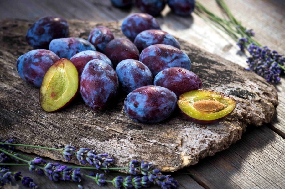 Синие сливы