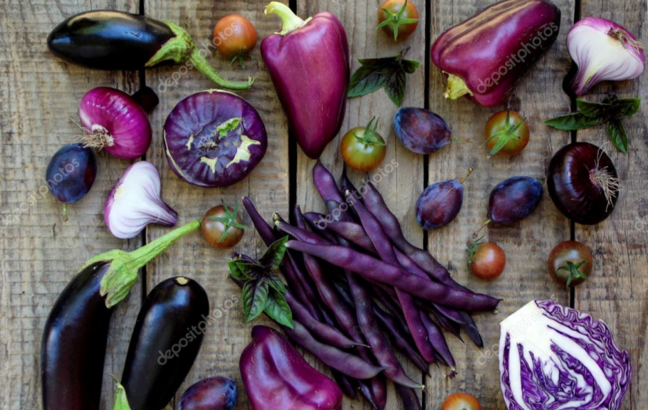 Растение Лиана Акебия