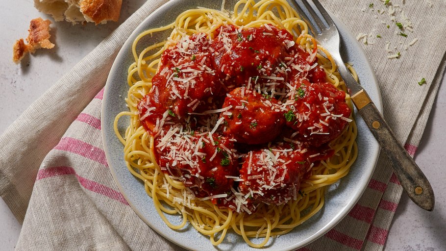 Макароны с мясом и овощами