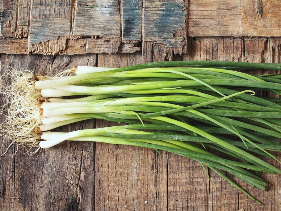 Зелень лук-резанец