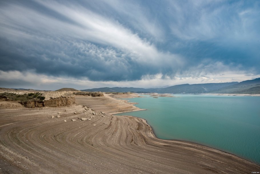 Чиркейское водохранилище