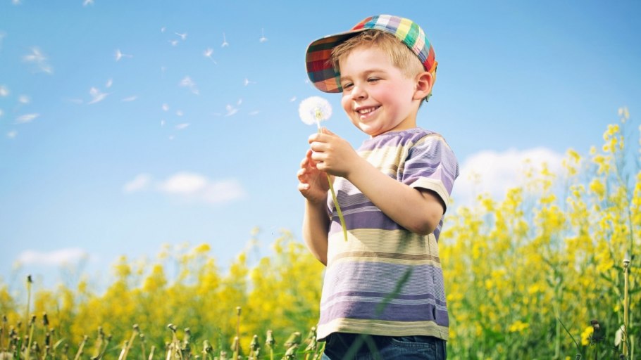 Счастливый ребенок