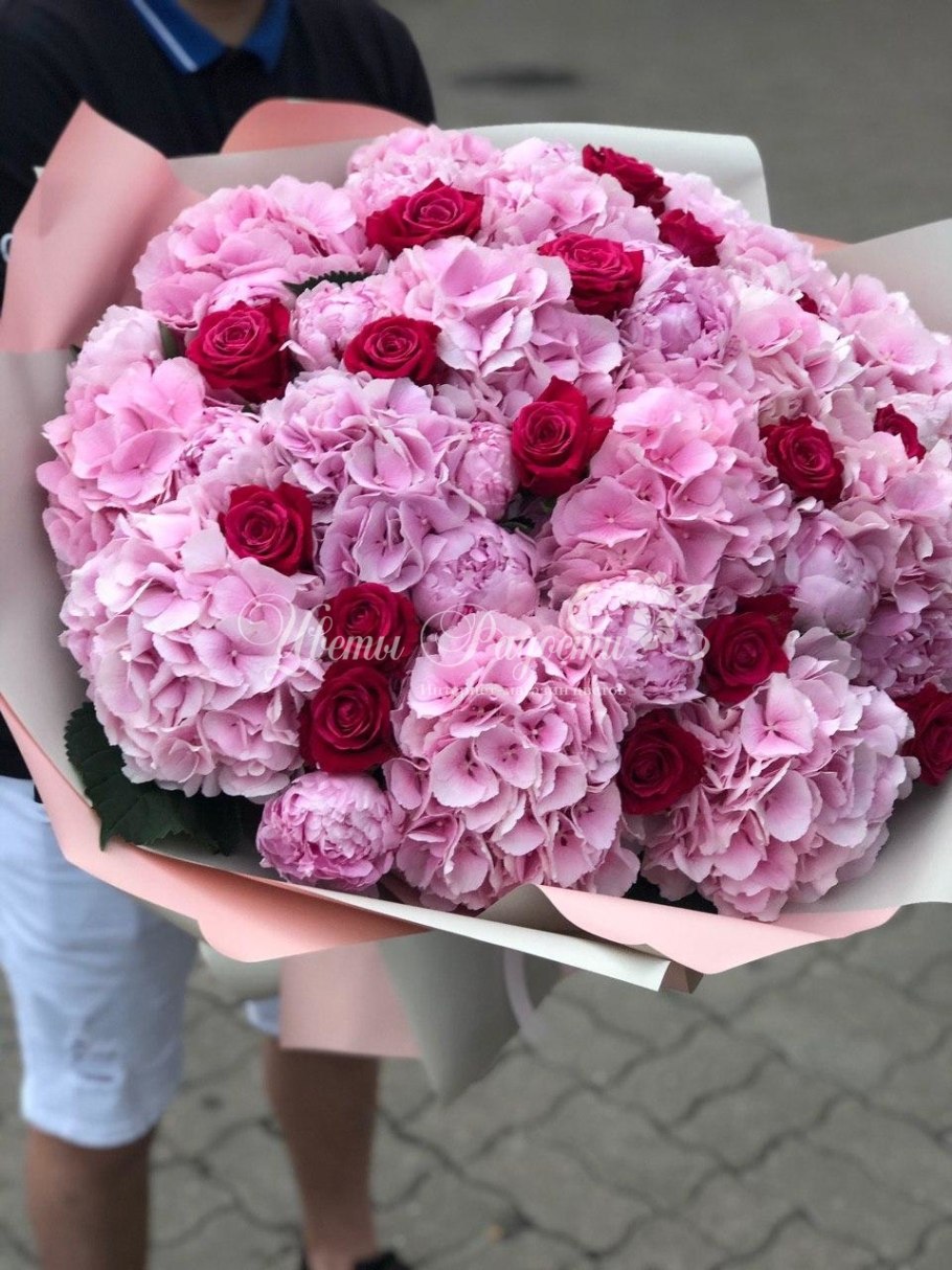 Зефирные пионы букет