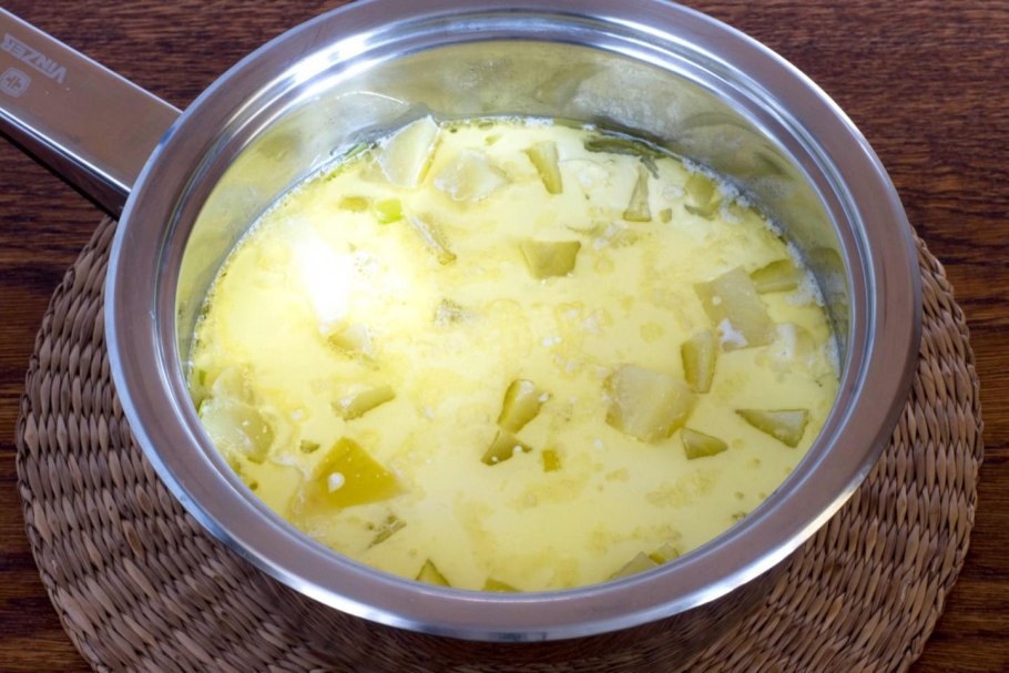 Салат с луком пореем