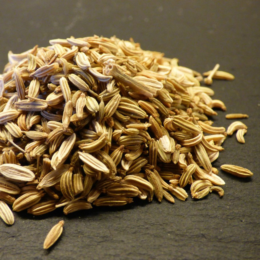 Семена тмина и фенхеля