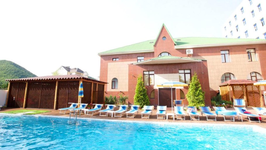 Гостиница Кипарис в Дивноморское