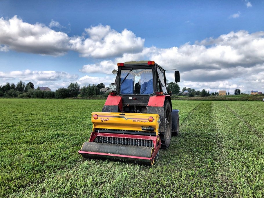 Сеялка для пастбищ и Сенокосов