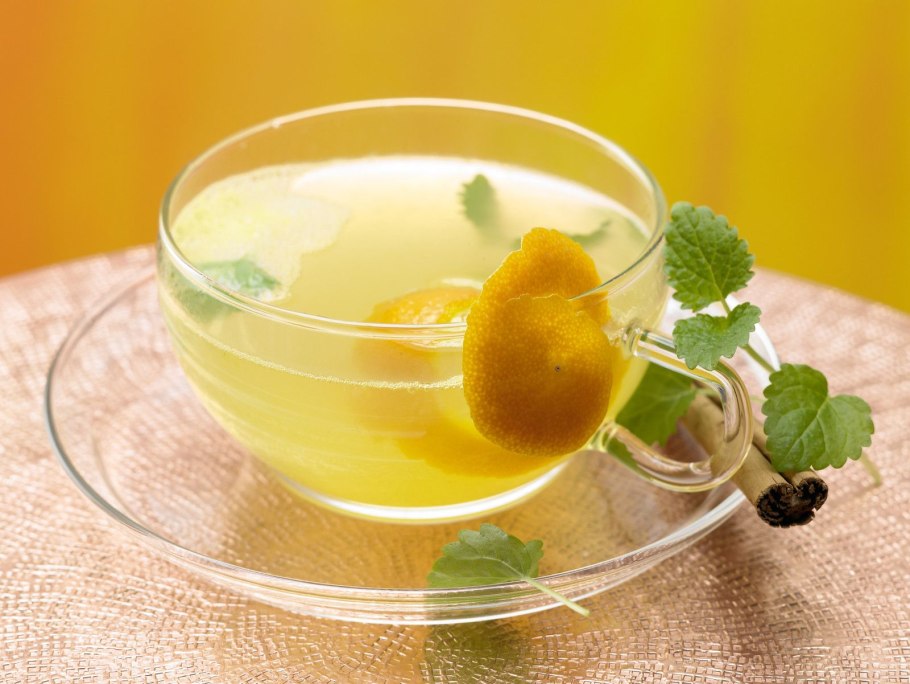 Мелисса лекарственная примеси