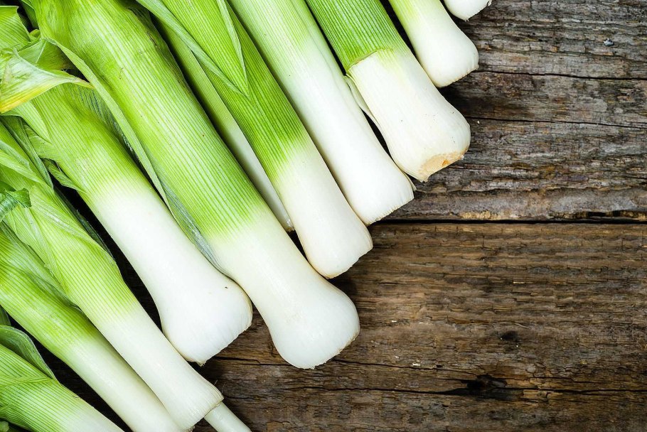 Лук парей или порей