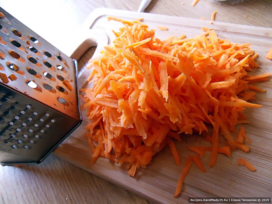 Морковка в сушилке для овощей