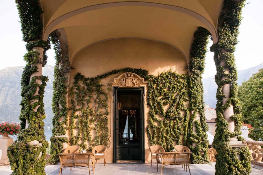 Вилла Бальбьянелло на озере Комо площадь