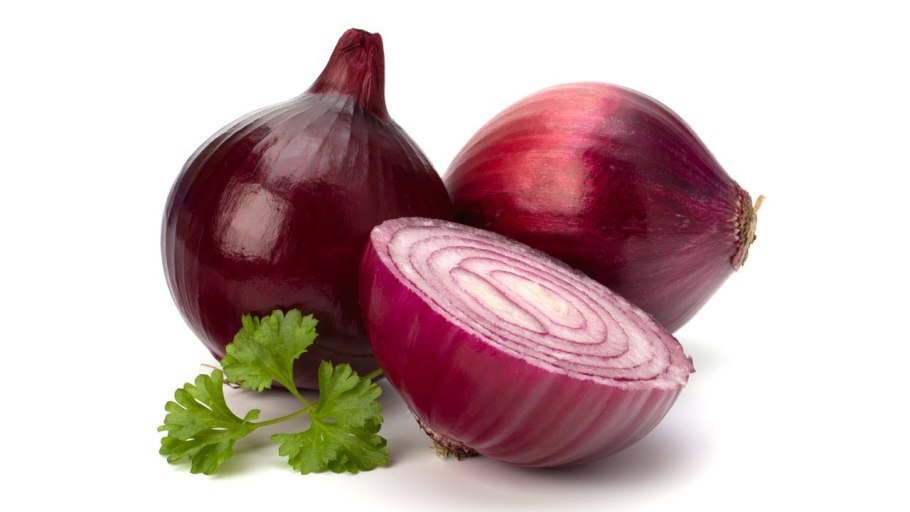 Лук репчатый красный