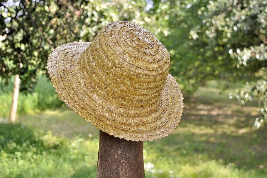 Белорусская шляпа Брыль