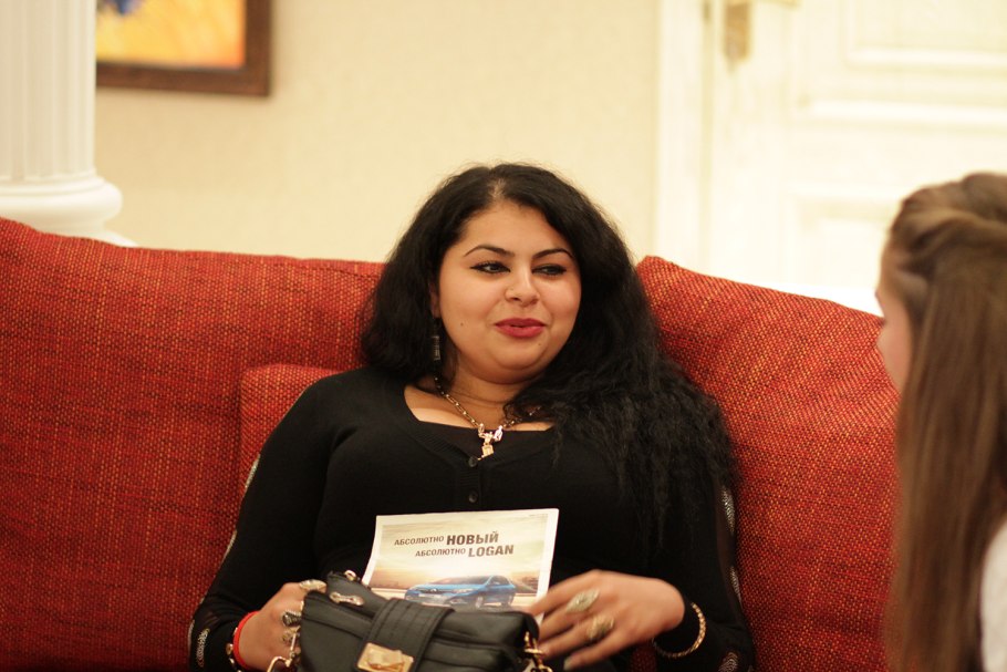 Цыганская певица Милана