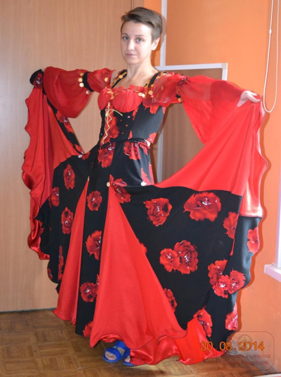 Роза флорибунда Gebruder Grimm