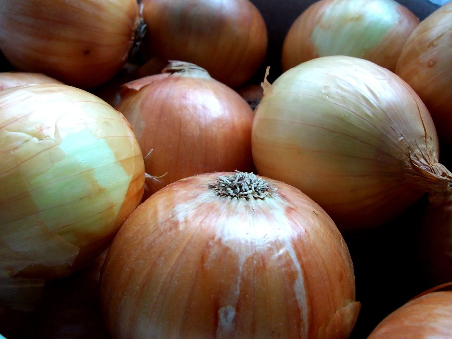 Лук Ялтинский 1 кг