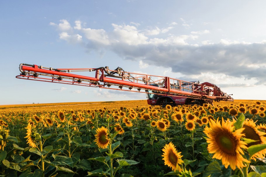 Комбайн для сбора подсолнечника
