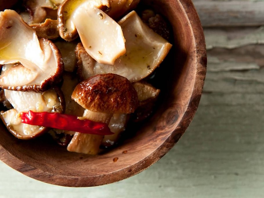 Грибы соленые груздь волнушки