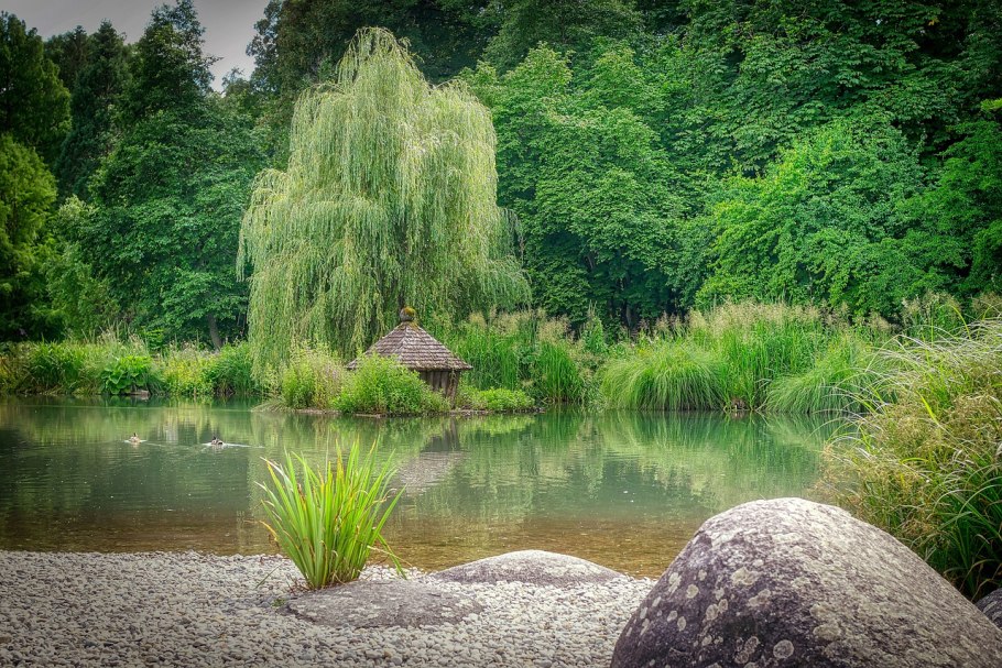 Ривер Хаус река