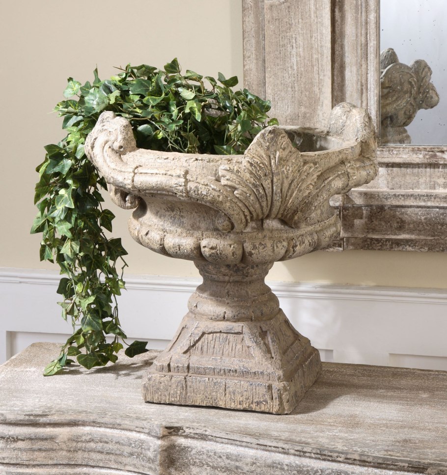 Античные вазоны