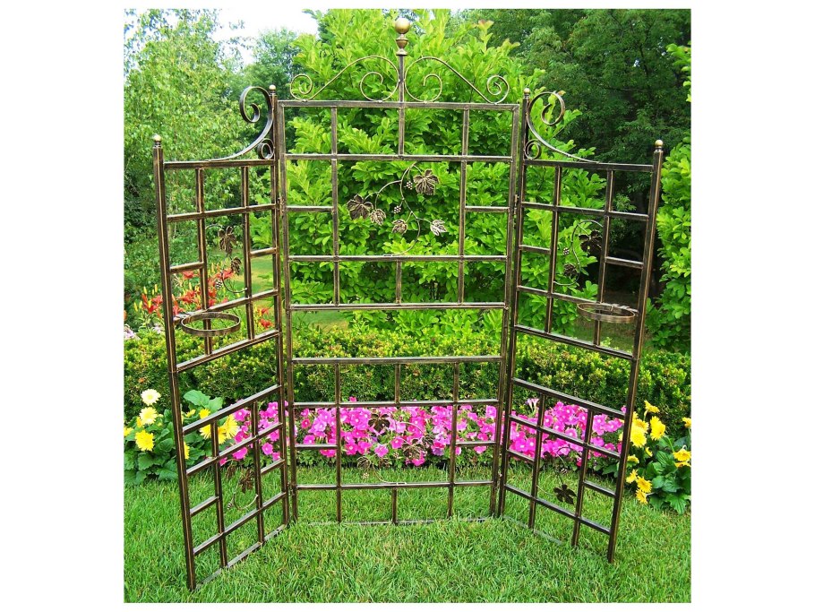 Шпалера на участке