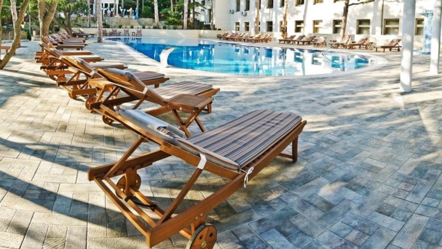 Пансионат Сосновая роща Пицунда