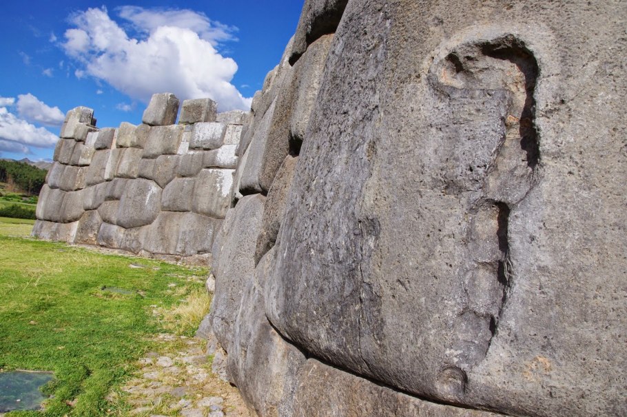 Перу саксайуаман мегалиты