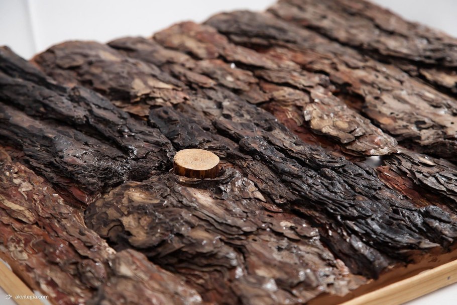 Отделка корой дерева