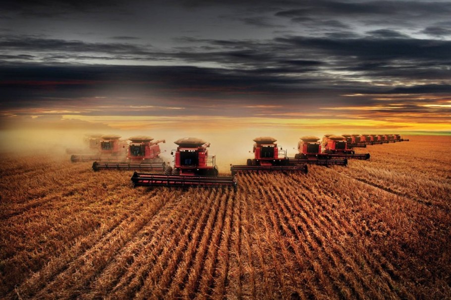 Комбайн Farm tractor