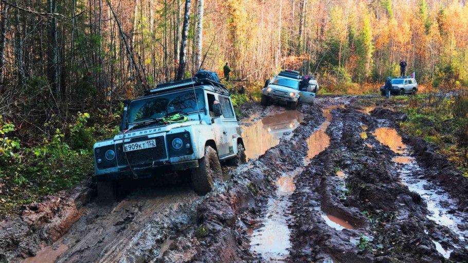 КРАЗ 255 В грязи